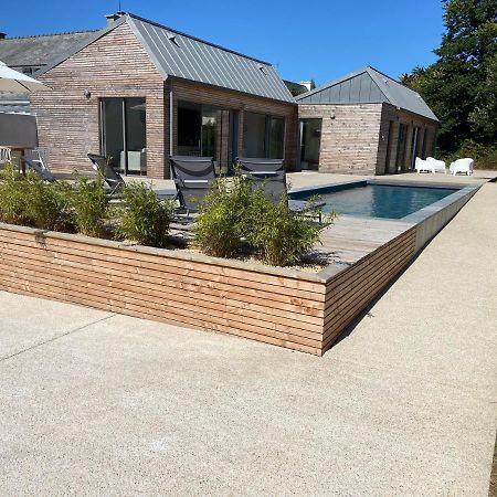 Magnifique Villa Avec Piscine, A 5 Min Des Plages Landunvez Exterior photo